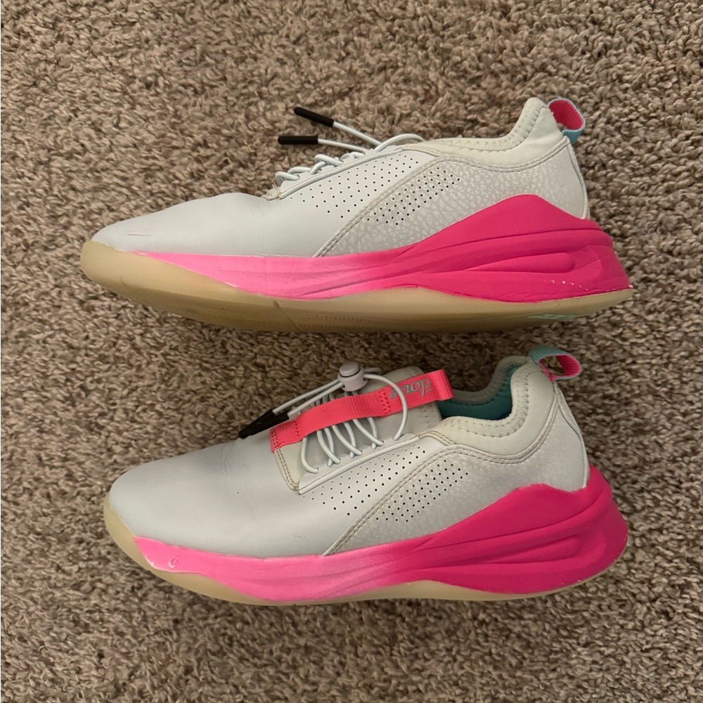 Clove Women’s Nursing Sneakers - Electron Rose
